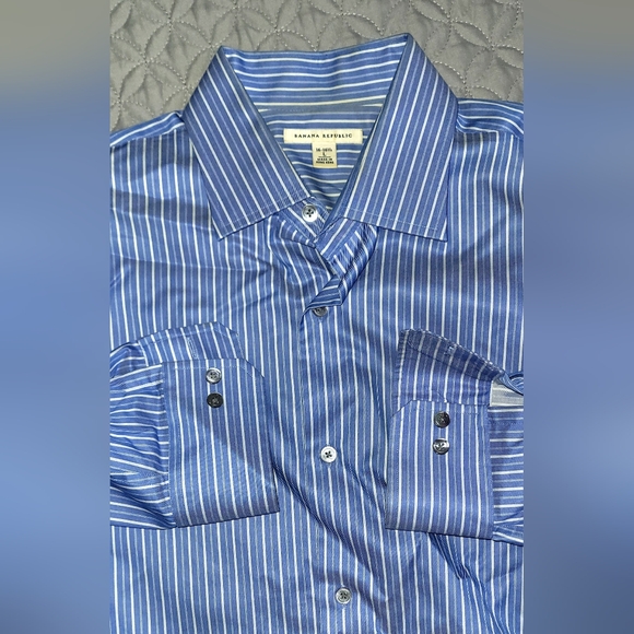 Banana Republic Other - Banana Republic Men's Shirt in Blue and White Stripes, Poplin Style 16-16.5 L